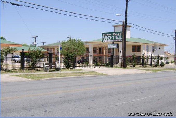Pinn Road Inn And Suites Lackland Afb And Seaworld San Antonio Ngoại thất bức ảnh