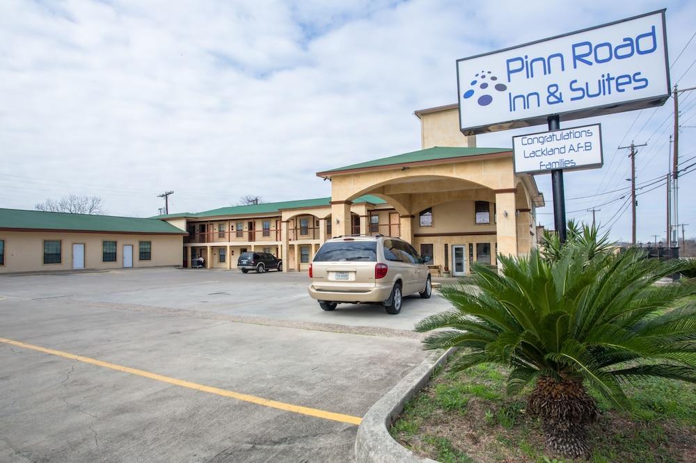 Pinn Road Inn And Suites Lackland Afb And Seaworld San Antonio Ngoại thất bức ảnh